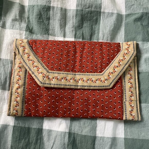 Vintage Suttles & Seawinds Clutch Womens Handmade Quilt Envelope Handbag Bees - Picture 2 of 8
